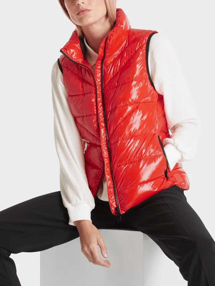 Marc Cain Sports Quilted Gilet With Thinsulate In Campari VS 37.01 W36 Col 278