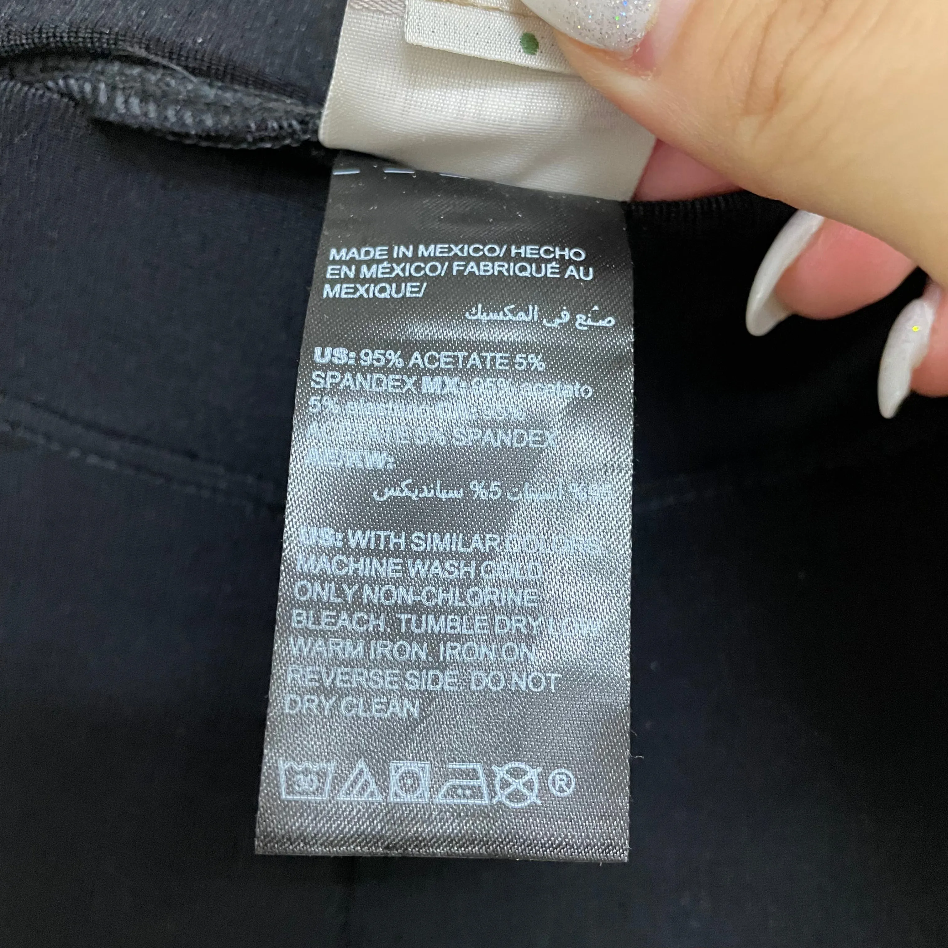 Stretch Pull On Capri Pants