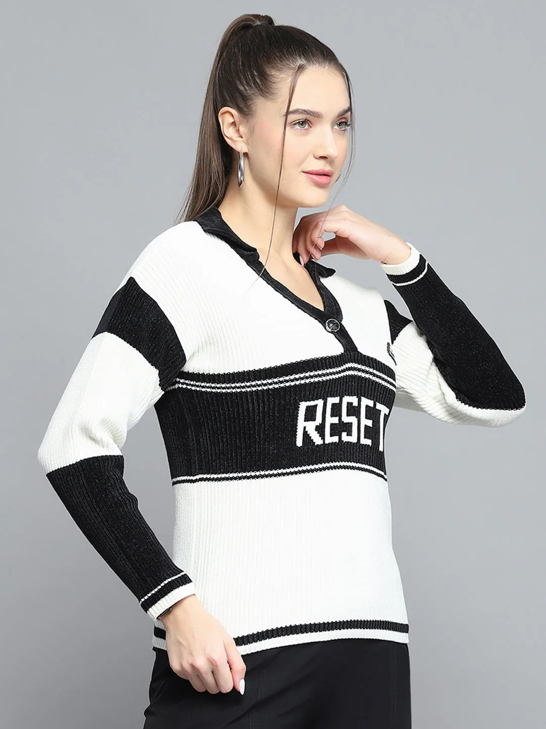 Women White Printed Collar Full Sleeve Pullover